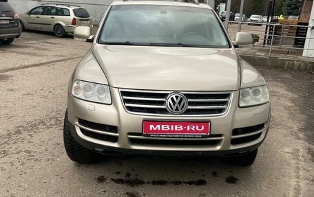 Volkswagen Touareg III, 2003 год, 1 000 000 рублей, 1 фотография