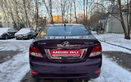 Hyundai Solaris II рестайлинг, 2011 год, 900 000 рублей, 5 фотография