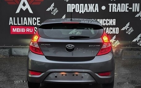 Hyundai Solaris II рестайлинг, 2011 год, 835 000 рублей, 6 фотография