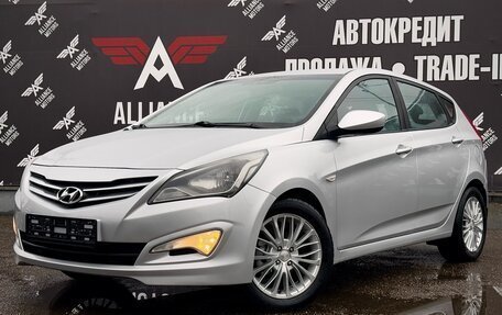 Hyundai Solaris II рестайлинг, 2016 год, 1 090 000 рублей, 3 фотография