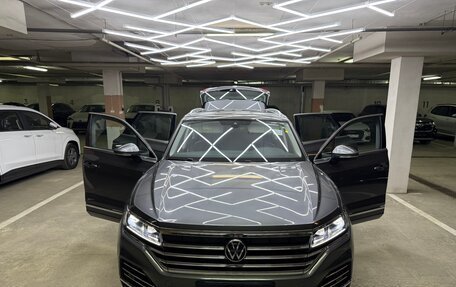 Volkswagen Touareg III, 2022 год, 9 600 000 рублей, 17 фотография