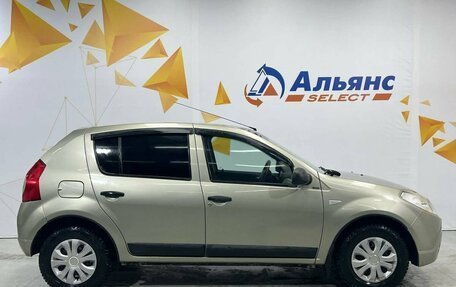 Renault Sandero I, 2012 год, 520 000 рублей, 2 фотография