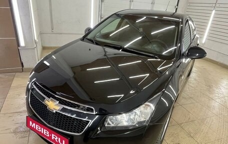 Chevrolet Cruze II, 2010 год, 877 000 рублей, 1 фотография