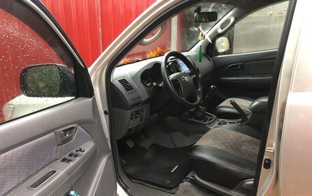 Toyota Hilux VII, 2013 год, 2 155 000 рублей, 12 фотография