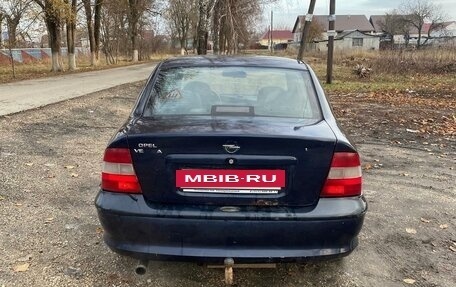 Opel Vectra B рестайлинг, 1998 год, 70 000 рублей, 2 фотография