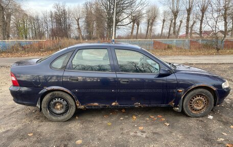 Opel Vectra B рестайлинг, 1998 год, 70 000 рублей, 9 фотография