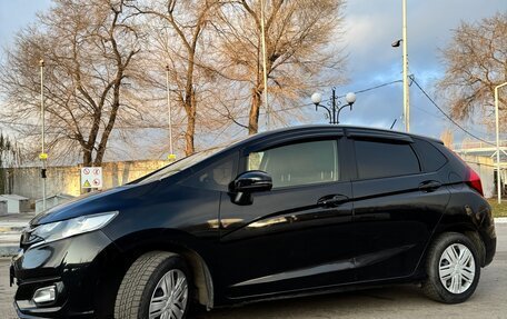 Honda Fit III, 2019 год, 1 575 000 рублей, 5 фотография