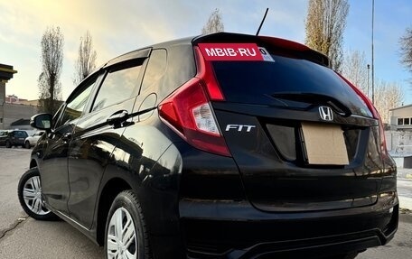 Honda Fit III, 2019 год, 1 575 000 рублей, 8 фотография