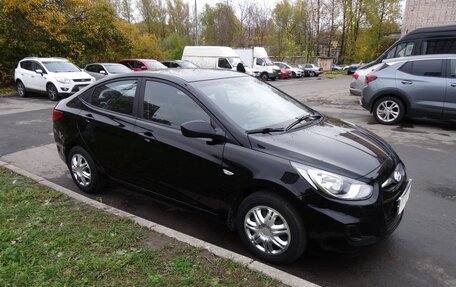 Hyundai Solaris II рестайлинг, 2012 год, 780 000 рублей, 2 фотография