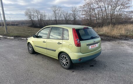 Ford Fiesta, 2006 год, 342 000 рублей, 3 фотография