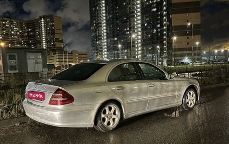 Mercedes-Benz E-Класс, 2003 год, 490 000 рублей, 2 фотография