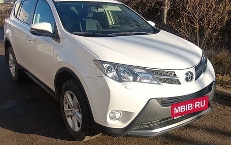 Toyota RAV4, 2013 год, 1 910 000 рублей, 4 фотография