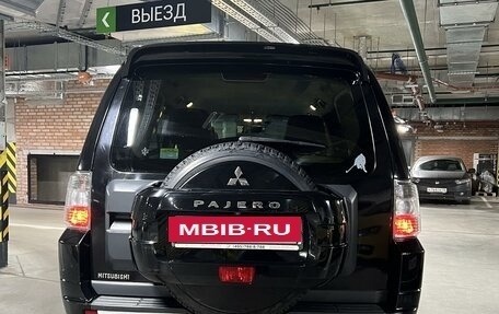 Mitsubishi Pajero IV, 2012 год, 2 430 000 рублей, 4 фотография