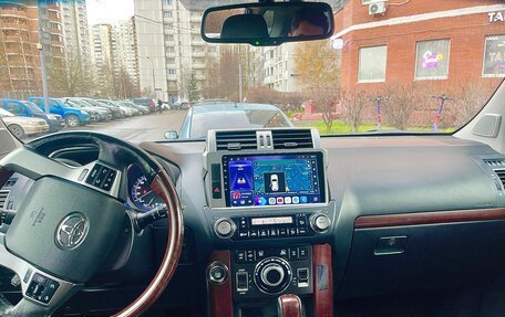 Toyota Land Cruiser Prado 150 рестайлинг 2, 2016 год, 4 090 000 рублей, 6 фотография