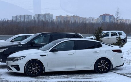 KIA Optima IV, 2019 год, 2 600 000 рублей, 10 фотография