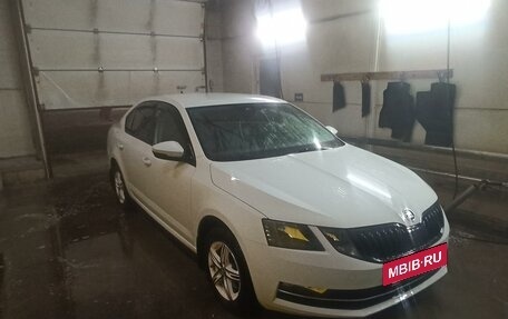 Skoda Octavia, 2018 год, 1 620 000 рублей, 2 фотография