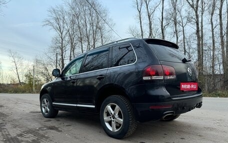 Volkswagen Touareg III, 2008 год, 1 350 000 рублей, 1 фотография