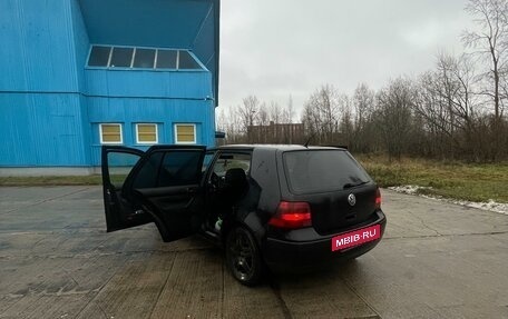 Volkswagen Golf IV, 2001 год, 320 000 рублей, 3 фотография