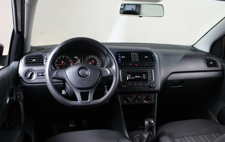 Volkswagen Polo VI (EU Market), 2017 год, 1 155 000 рублей, 6 фотография