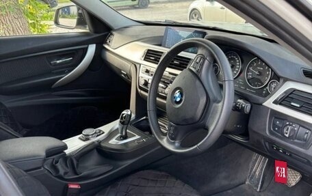 BMW 3 серия, 2016 год, 2 300 000 рублей, 2 фотография