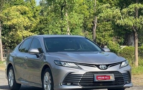 Toyota Camry, 2021 год, 2 550 000 рублей, 3 фотография