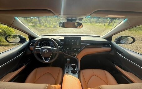 Toyota Camry, 2021 год, 2 550 000 рублей, 15 фотография