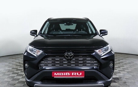 Toyota RAV4, 2021 год, 3 758 000 рублей, 2 фотография