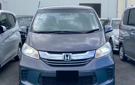 Honda Freed I, 2016 год, 843 000 рублей, 2 фотография