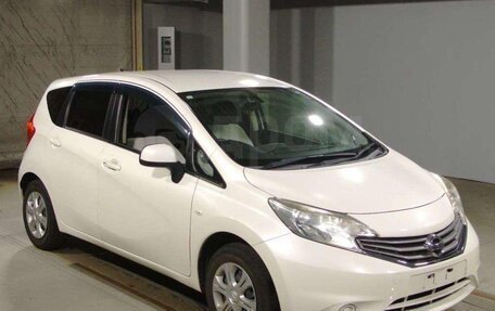 Nissan Note II рестайлинг, 2012 год, 750 000 рублей, 15 фотография