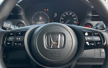 Honda Vezel, 2021 год, 1 650 000 рублей, 9 фотография