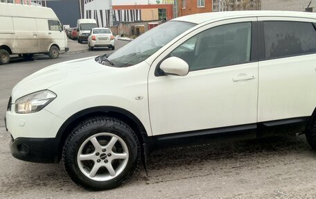 Nissan Qashqai, 2011 год, 999 999 рублей, 1 фотография