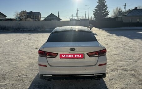 KIA Optima IV, 2018 год, 2 399 000 рублей, 9 фотография