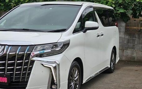 Toyota Alphard III, 2021 год, 3 300 000 рублей, 9 фотография