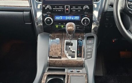 Toyota Alphard III, 2021 год, 3 300 000 рублей, 21 фотография