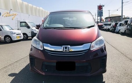 Honda Freed I, 2015 год, 913 000 рублей, 2 фотография