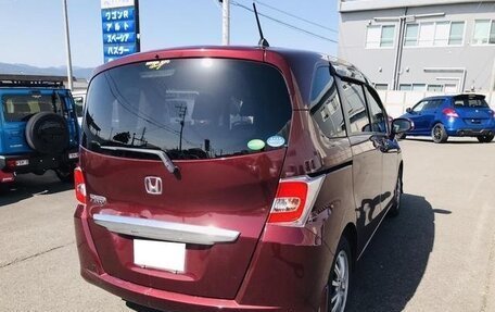 Honda Freed I, 2015 год, 913 000 рублей, 7 фотография