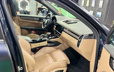 Porsche Cayenne III, 2018 год, 10 000 000 рублей, 14 фотография