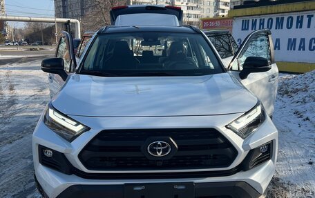 Toyota RAV4, 2023 год, 4 270 000 рублей, 2 фотография