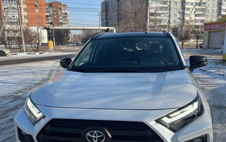 Toyota RAV4, 2023 год, 4 270 000 рублей, 3 фотография