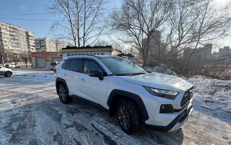 Toyota RAV4, 2023 год, 4 270 000 рублей, 8 фотография