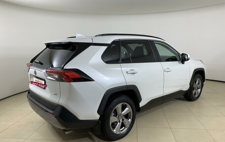 Toyota RAV4, 2021 год, 3 299 000 рублей, 5 фотография