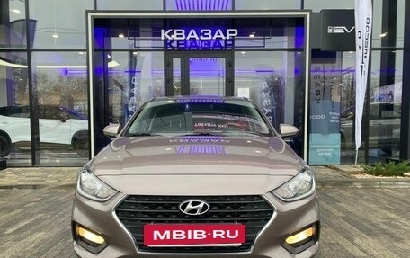 Hyundai Solaris II рестайлинг, 2018 год, 1 450 000 рублей, 2 фотография