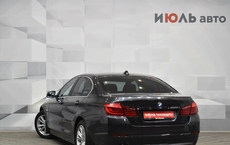 BMW 5 серия, 2012 год, 4 фотография