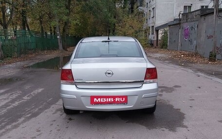 Opel Astra H, 2011 год, 820 000 рублей, 3 фотография