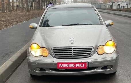 Mercedes-Benz C-Класс, 2002 год, 730 000 рублей, 13 фотография