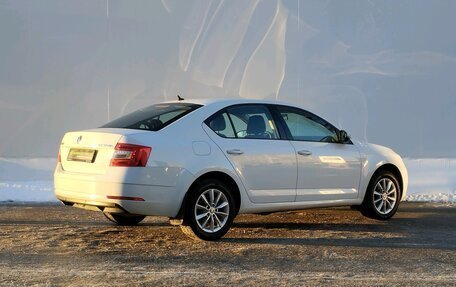 Skoda Octavia, 2018 год, 1 490 000 рублей, 5 фотография