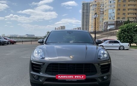 Porsche Macan I рестайлинг, 2014 год, 3 500 000 рублей, 2 фотография