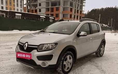 Renault Sandero II рестайлинг, 2017 год, 1 270 000 рублей, 2 фотография