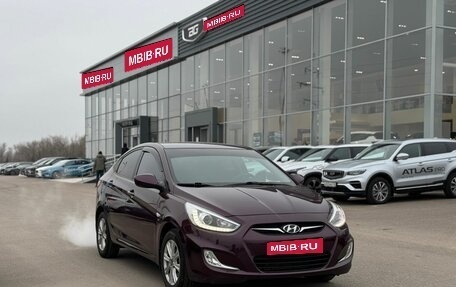 Hyundai Solaris II рестайлинг, 2013 год, 997 000 рублей, 1 фотография