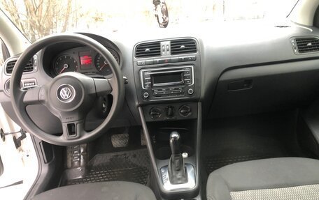 Volkswagen Polo VI (EU Market), 2013 год, 760 000 рублей, 13 фотография